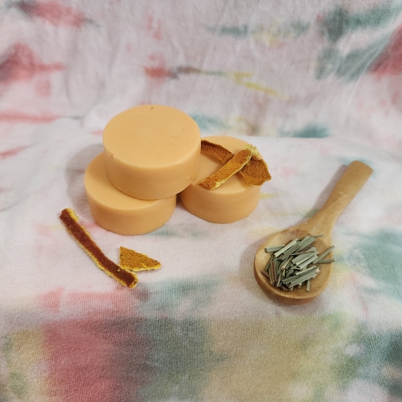 Handmade mini lotion bars - Picture 4 of 9